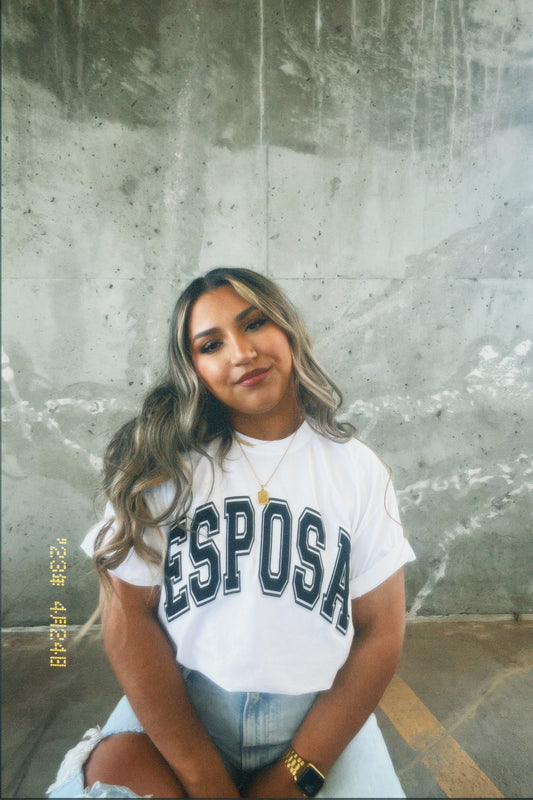 Esposa (Wife) Tee