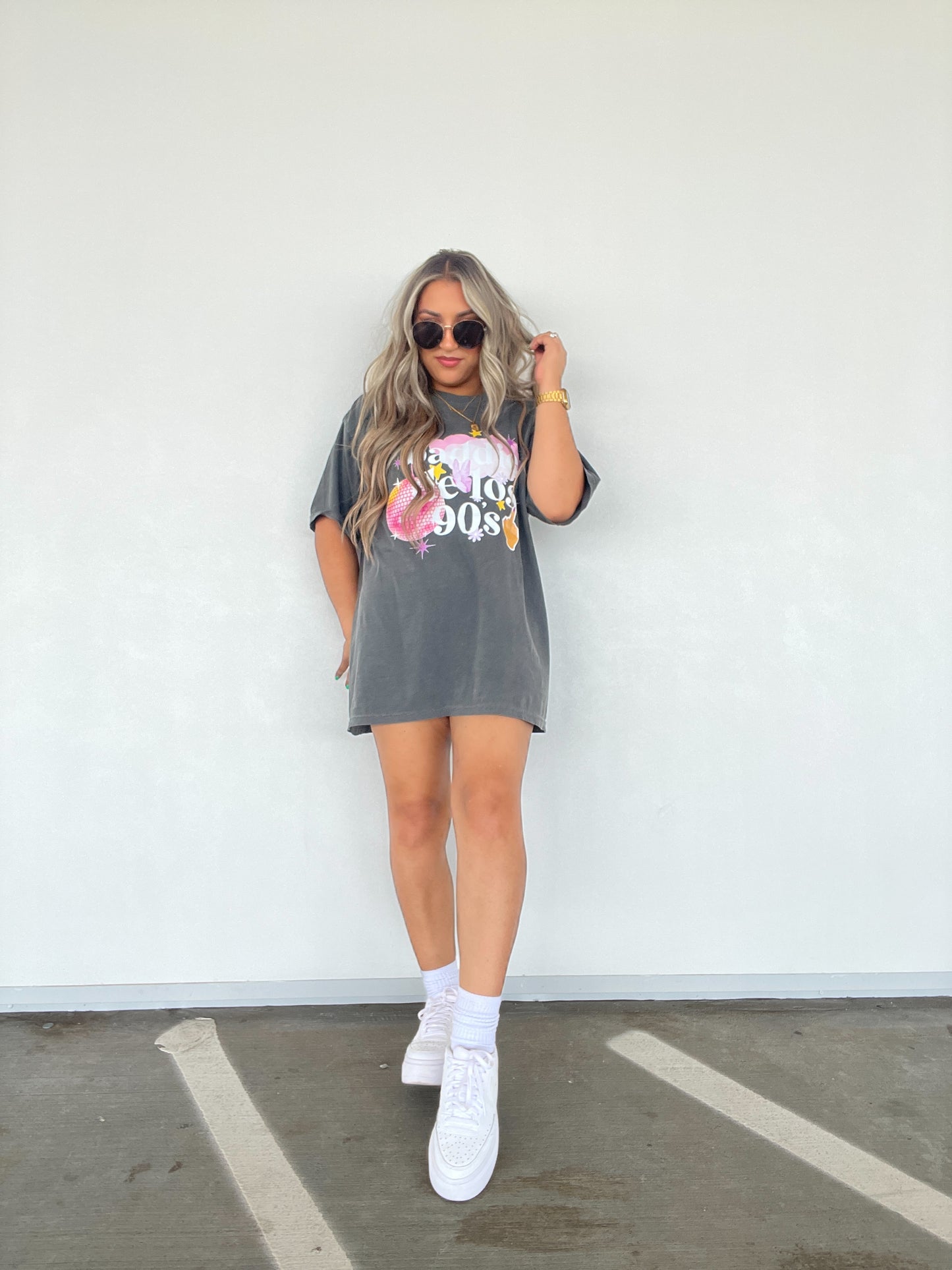 Baddie de los 90's Tee